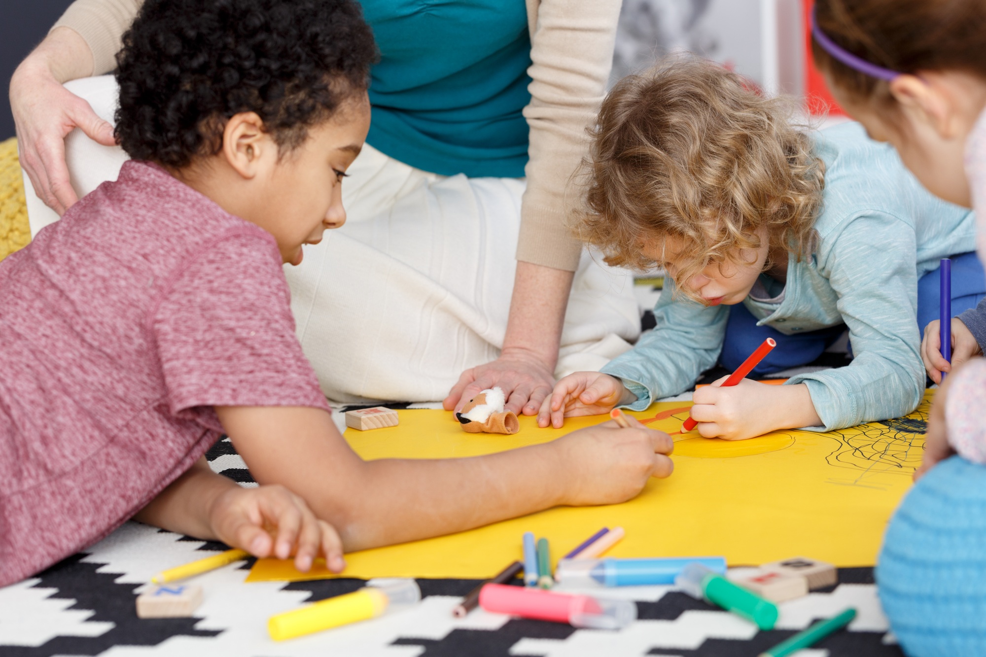 Group painting in kindergarten